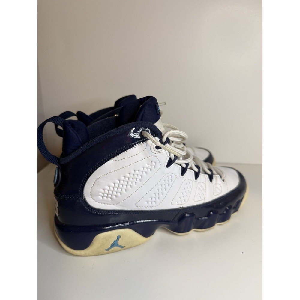 Nike Air Jordan 9 Retro "UNC" Sneaker Athletic Shoe Boys 6Y